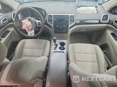 Zdjęcie 8 z 13 samochodu: 2013 JEEP GRAND CHEROKEE LAREDO VIN:1C4RJFAG9DC505588 - miniatura
