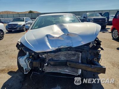 Piąte zdjęcie samochodu w środku: 2019 HYUNDAI ELANTRA SE VIN:5NPD74LF5KH486735 - miniatura