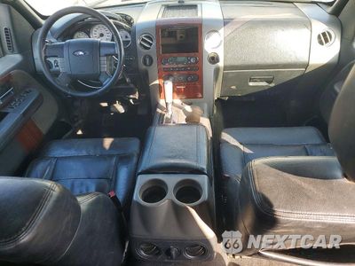 Zdjęcie 8 z 12 samochodu: 2005 FORD F150 SUPERCREW VIN:1FTPW14575KC54499 - miniatura