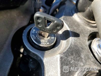 Zdjęcie 8 z 9 samochodu: 2012 YAMAHA FZ8 NC VIN:JYARN27Y0CA000252 - miniatura