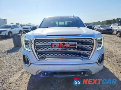 Piąte zdjęcie samochodu w środku: 2021 GMC SIERRA K1500 DENALI VIN:1GTU9FETXMZ158571 - miniatura