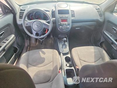 Zdjęcie 8 z 13 samochodu: 2013 KIA SOUL BASE VIN:KNDJT2A58D7525371 - miniatura