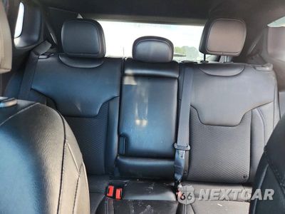Zdjęcie 10 z 13 samochodu: 2025 JEEP COMPASS LATITUDE VIN:3C4NJDBN1ST609235 - miniatura