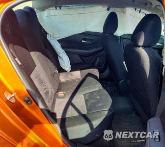Zdjęcie 10 z 12 samochodu: 2025 NISSAN SENTRA SR VIN:3N1AB8DV9SY291614 - miniatura