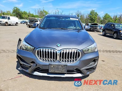 Piąte zdjęcie samochodu w środku: 2020 BMW X1 XDRIVE28I VIN:WBXJG9C04L5P86217 - miniatura