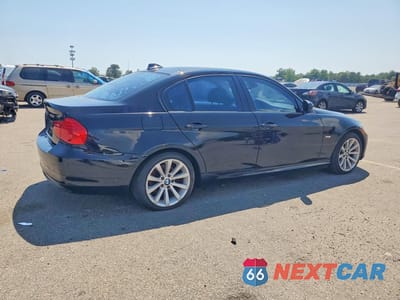 Trzecie zdjęcie samochodu z tyłu: 2011 BMW 328 VIN:WBAPK7C53BA820902 - miniatura
