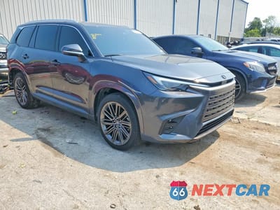 Czwarte zdjęcie samochodu z boku: 2026 LEXUS TX 350 LUXURY VIN:5TDAAAB6XTS084855 - miniatura