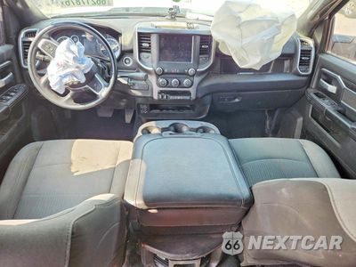 Zdjęcie 8 z 12 samochodu: 2024 RAM 2500 BIG HORN VIN:3C6UR5DL6RG153975 - miniatura