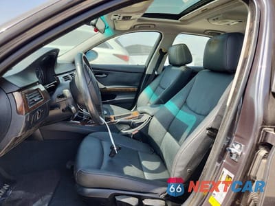 Zdjęcie 7 z 12 samochodu: 2008 BMW 328 I VIN:WBAVA37518NL56846 - miniatura