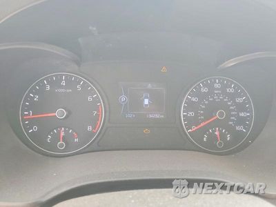 Zdjęcie 9 z 12 samochodu: 2018 KIA OPTIMA LX VIN:5XXGT4L3XJG234696 - miniatura