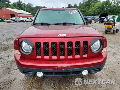 Piąte zdjęcie samochodu w środku: 2016 JEEP PATRIOT LATITUDE VIN:1C4NJRFBXGD646777 - miniatura