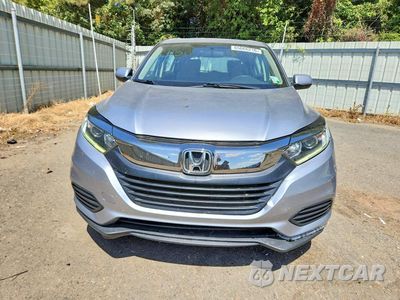 Piąte zdjęcie samochodu w środku: 2019 HONDA HR-V LX VIN:3CZRU6H38KG727232 - miniatura