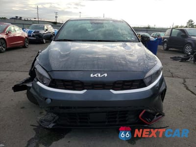 Piąte zdjęcie samochodu w środku: 2023 KIA FORTE EX VIN:3KPF54AD8PE629009 - miniatura