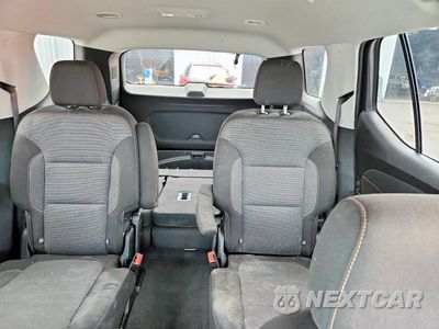 Zdjęcie 10 z 14 samochodu: 2020 CHEVROLET TRAVERSE LT VIN:1GNERGKW4LJ133341 - miniatura