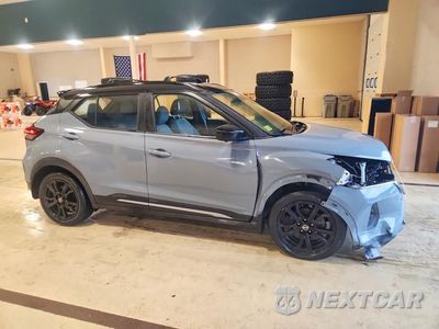 Czwarte zdjęcie samochodu z boku: 2021 NISSAN KICKS SR VIN:3N1CP5DV4ML498341 - miniatura