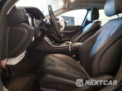 Zdjęcie 7 z 12 samochodu: 2018 MERCEDES-BENZ E 300 4MATIC VIN:WDDZF4KB6JA373847 - miniatura