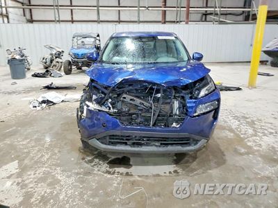Piąte zdjęcie samochodu w środku: 2023 NISSAN ROGUE SV VIN:5N1BT3BAXPC753014 - miniatura