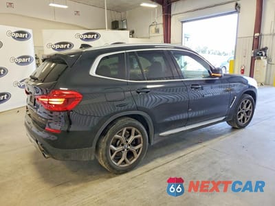 Trzecie zdjęcie samochodu z tyłu: 2021 BMW X3 XDRIVE30I VIN:5UXTY5C05M9E37011 - miniatura