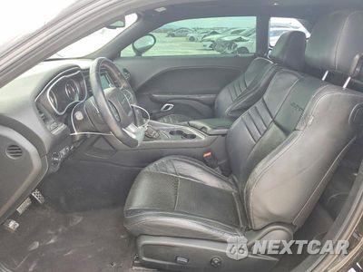 Zdjęcie 7 z 12 samochodu: 2016 DODGE CHALLENGER SRT 392 VIN:2C3CDZDJ0GH125552 - miniatura