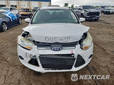 Piąte zdjęcie samochodu w środku: 2014 FORD FOCUS SE VIN:1FADP3F24EL344417 - miniatura