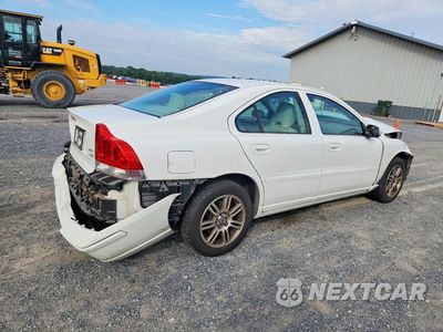 Trzecie zdjęcie samochodu z tyłu: 2008 VOLVO S60 2.5T VIN:YV1RH592982683716 - miniatura