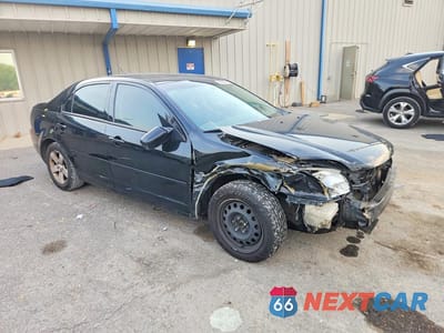 Czwarte zdjęcie samochodu z boku: 2008 FORD FUSION SE VIN:3FAHP07188R175062 - miniatura