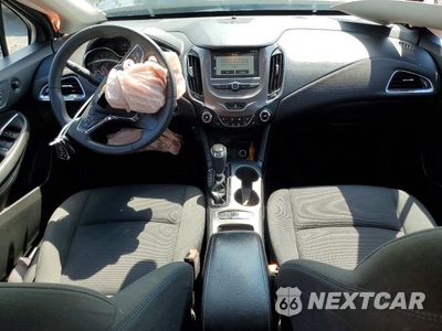 Zdjęcie 8 z 12 samochodu: 2016 CHEVROLET CRUZE LT VIN:1G1BE5SM9G7250161 - miniatura