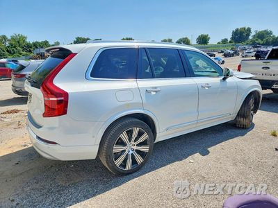 Trzecie zdjęcie samochodu z tyłu: 2022 VOLVO XC90 T8 RECHARGE INSCRIPTION VIN:YV4BR00L9N1787098 - miniatura
