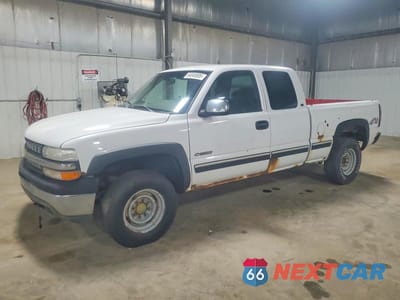 1999 CHEVROLET SILVERADO K2500 1GCGK29U7XZ210854 - główne zdjęcie licytacji z USA - miniatura
