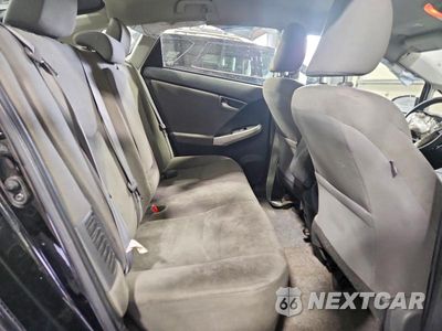 Zdjęcie 10 z 12 samochodu: 2014 TOYOTA PRIUS TWO VIN:JTDKN3DU8E0392757 - miniatura