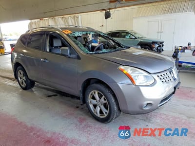 Czwarte zdjęcie samochodu z boku: 2010 NISSAN ROGUE S VIN:JN8AS5MV1AW606816 - miniatura