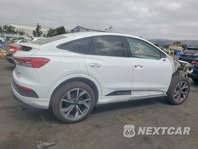 Trzecie zdjęcie samochodu z tyłu: 2023 AUDI Q4 E-TRON SPORTBACK PRESTIGE VIN:WA142BFZ3PP018601 - miniatura