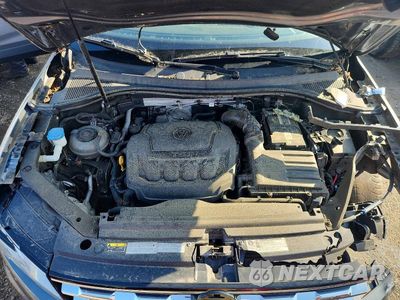 Zdjęcie 12 z 13 samochodu: 2019 VOLKSWAGEN TIGUAN SE VIN:3VV2B7AX6KM150641 - miniatura
