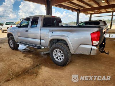 Drugie zdjęcie samochodu z przodu: 2017 TOYOTA TACOMA SR5 V6 VIN:5TFRZ5CN7HX023053 - miniatura