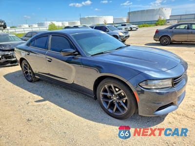 Czwarte zdjęcie samochodu z boku: 2019 DODGE CHARGER SXT VIN:2C3CDXBG7KH554661 - miniatura