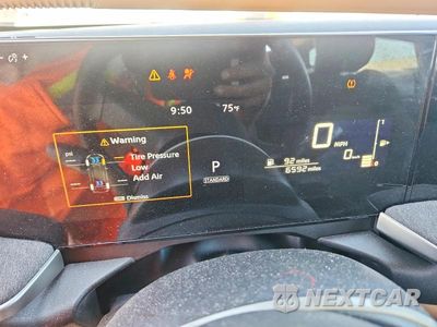 Zdjęcie 9 z 13 samochodu: 2025 NISSAN KICKS SV VIN:3N8AP6CB1SL314377 - miniatura