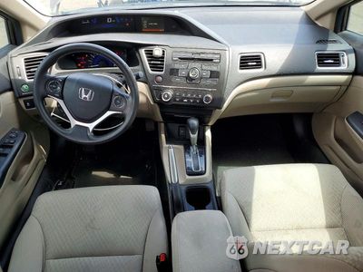 Zdjęcie 8 z 12 samochodu: 2014 HONDA CIVIC LX VIN:19XFB2F50EE015616 - miniatura
