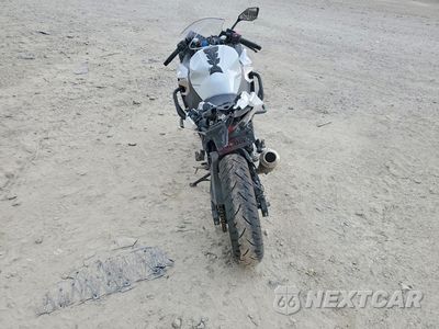 Czwarte zdjęcie samochodu z boku: 2023 KAWASAKI EX400 VIN:JKAEXKH1XPDAN6196 - miniatura
