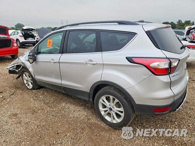 Drugie zdjęcie samochodu z przodu: 2018 FORD ESCAPE SE VIN:1FMCU0GD2JUD16242 - miniatura