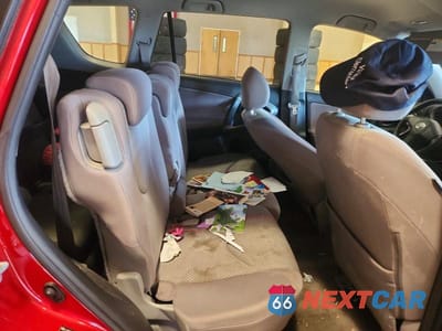 Zdjęcie 10 z 12 samochodu: 2006 TOYOTA RAV4 BASE VIN:JTMBD35V365028180 - miniatura