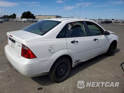 Trzecie zdjęcie samochodu z tyłu: 2005 FORD FOCUS ZX4 VIN:1FAFP34N55W298150 - miniatura