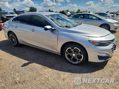 Czwarte zdjęcie samochodu z boku: 2021 CHEVROLET MALIBU LT VIN:1G1ZD5STXMF007081 - miniatura