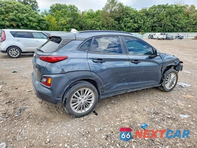 Trzecie zdjęcie samochodu z tyłu: 2018 HYUNDAI KONA SEL VIN:KM8K62AA1JU083986 - miniatura