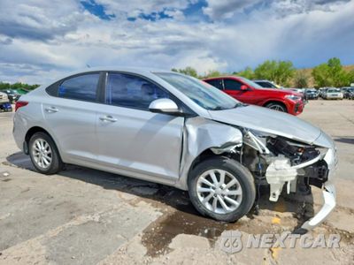 Czwarte zdjęcie samochodu z boku: 2018 HYUNDAI ACCENT SEL VIN:3KPC24A36JE020284 - miniatura