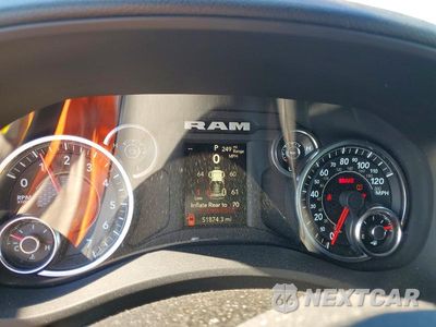 Zdjęcie 9 z 13 samochodu: 2024 RAM 2500 BIG HORN VIN:3C6UR5JJ2RG302482 - miniatura