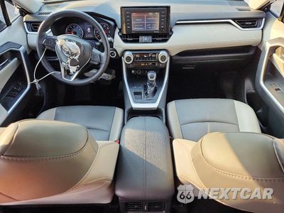 Zdjęcie 8 z 13 samochodu: 2021 TOYOTA RAV4 XLE PREMIUM VIN:2T3C1RFV1MC103173 - miniatura