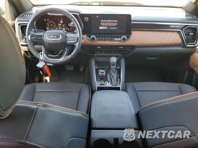 Zdjęcie 8 z 13 samochodu: 2025 GMC CANYON AT4 VIN:1GTP2DEK9S1228893 - miniatura
