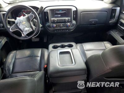 Zdjęcie 8 z 12 samochodu: 2017 CHEVROLET SILVERADO K1500 LT VIN:3GCUKREC0HG153763 - miniatura