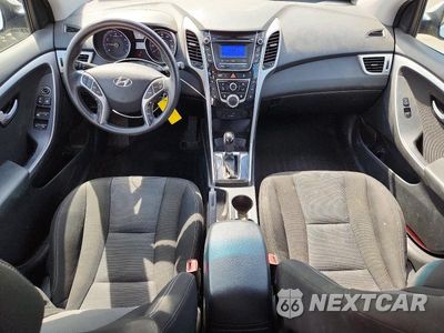 Zdjęcie 8 z 13 samochodu: 2016 HYUNDAI ELANTRA GT BASE VIN:KMHD35LH7GU281025 - miniatura