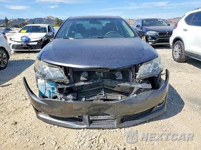 Piąte zdjęcie samochodu w środku: 2014 TOYOTA CAMRY SE VIN:4T1BF1FK6EU349374 - miniatura